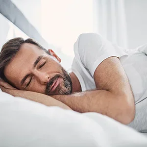 sleep-apnea-male-model